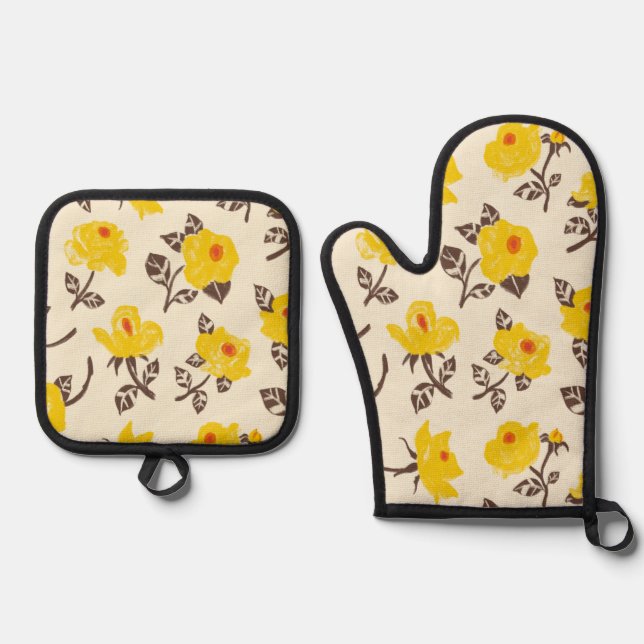 Romantic Rose Garden Oven Mitt & Pot Holder Set (Front)