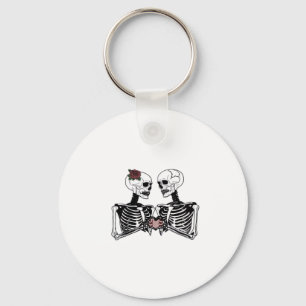 Romantic Skeleton Couple – Gothic With Heart Hands Key Ring