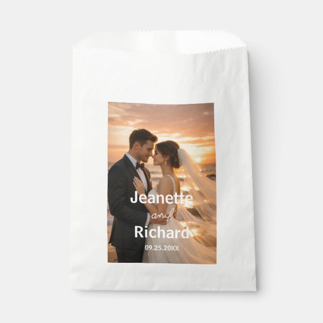 Romantic Sunset Beach Wedding Vows  Favour Bags (Front)