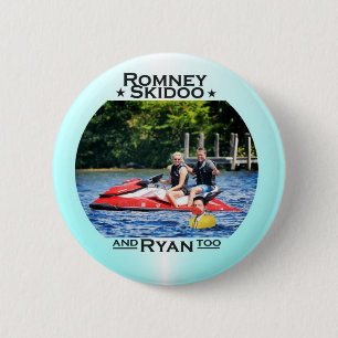 Romney Skidoo & Ryan, too 6 Cm Round Badge