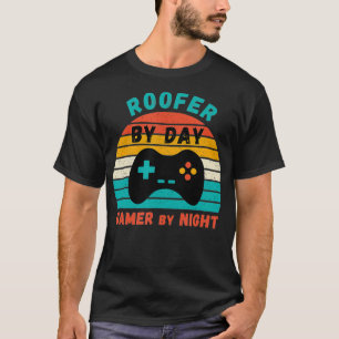 Roofer Birthday Gift for Graduation or Christmas  T-Shirt