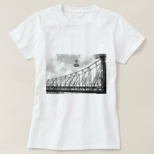 Roosevelt Island Tramway, NYC, Analogue (film) T-Shirt (Design Front)