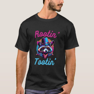 Rootin tootin funny racoon cowboy hat humour racco T-Shirt