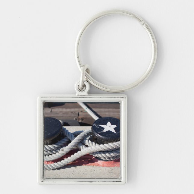 Rope Tied To Two Bollards Key Ring (Front)