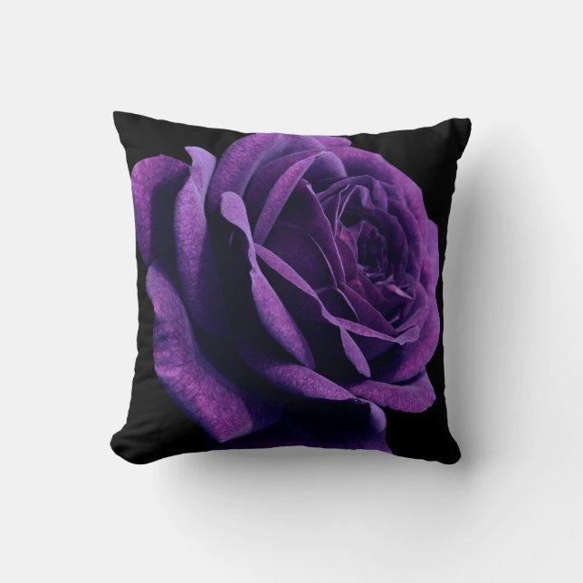 Rose of love cushion (Front)