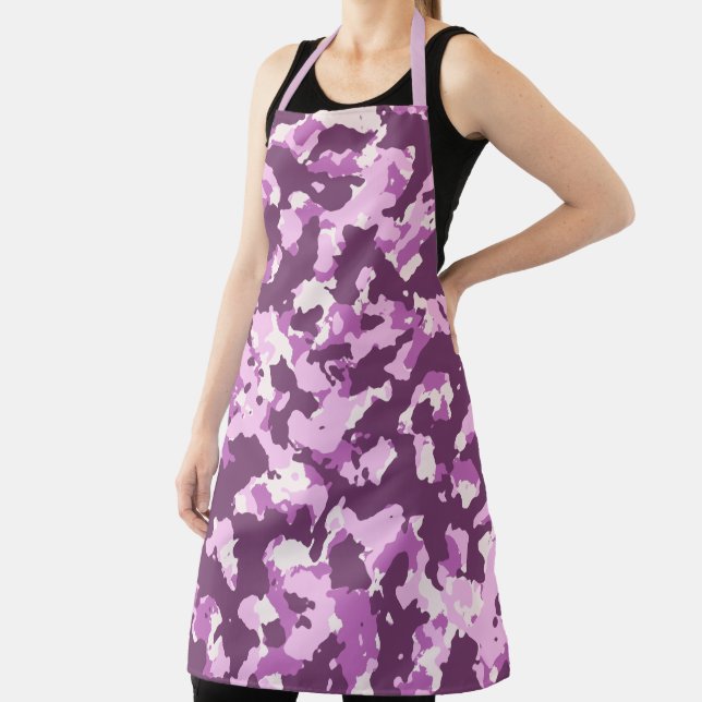 Rose Pink Camo Apron (Insitu)