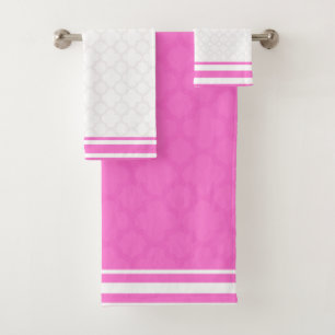 Rose Pink Quatrefoil Bath Towel Set
