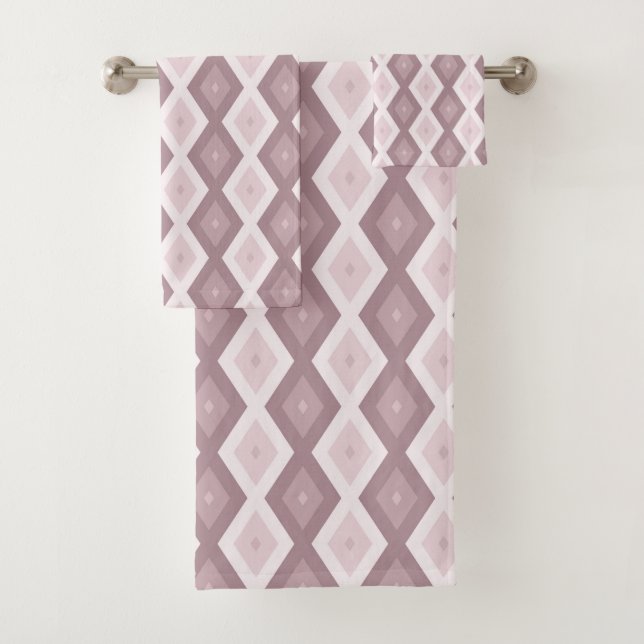 Rose quartz pink diamond pattern bath towel set (Insitu)