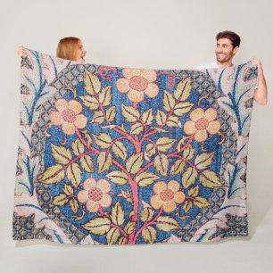 Rose Wreath, William Morris Fleece Blanket