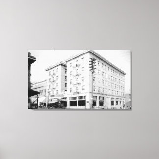 Roseburg, OR Town View and Umpqua Hotel Canvas Print