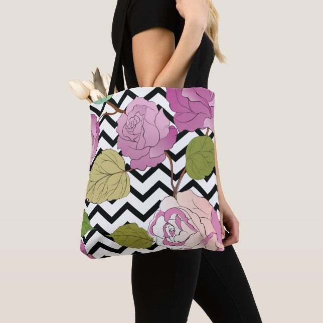Roses 27 tote bag (Close Up)