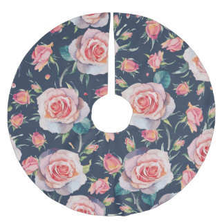 Roses and Rosebuds: Floral Seamless. Brushed Polyester Tree Skirt