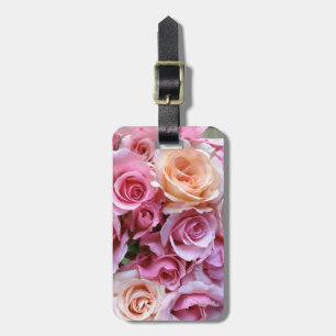 Roses arranged luggage tag