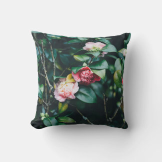 ROSES IN THE GARDEN CUSHION