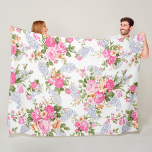 Roses Pattern Fleece Blanket