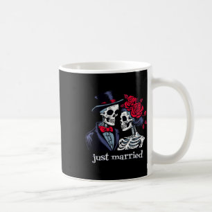 Roses Skeleton Bride And Groom Skeleton Halloween Coffee Mug