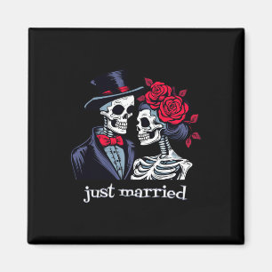 Roses Skeleton Bride And Groom Skeleton Halloween Magnet