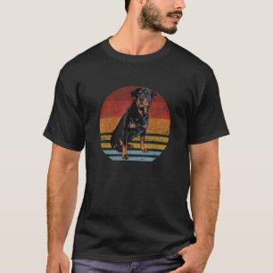 Rottweiler Dog s Retro Style Rottie Cool Cute Pet T-Shirt