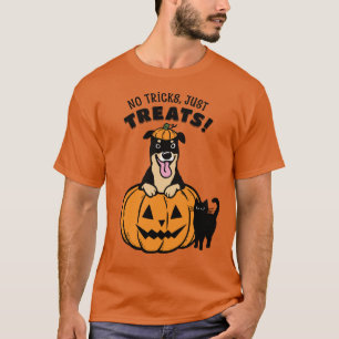 Rottweiler Halloween No Tricks Just Treats T-Shirt