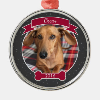 Round Metal Ornament