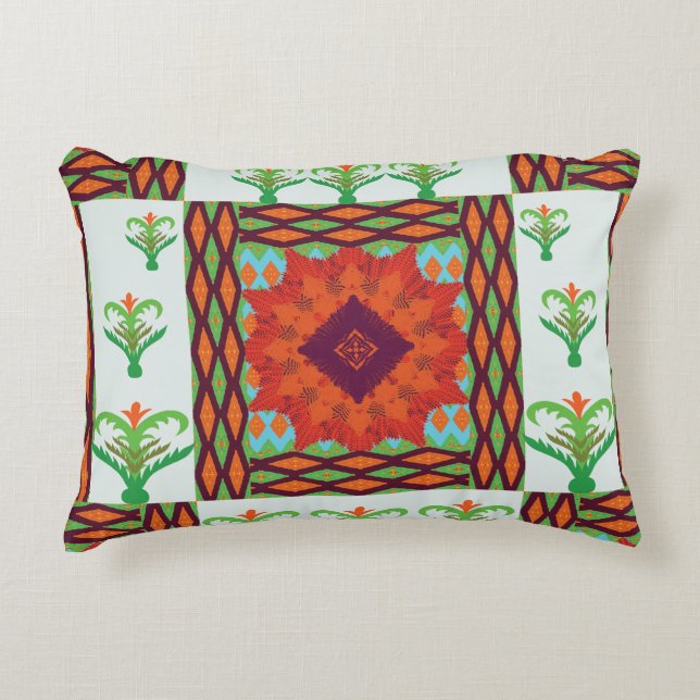 Round Pillow (Front)