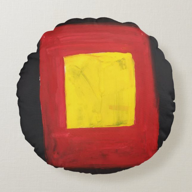 Round Pillow Love design. (Front)