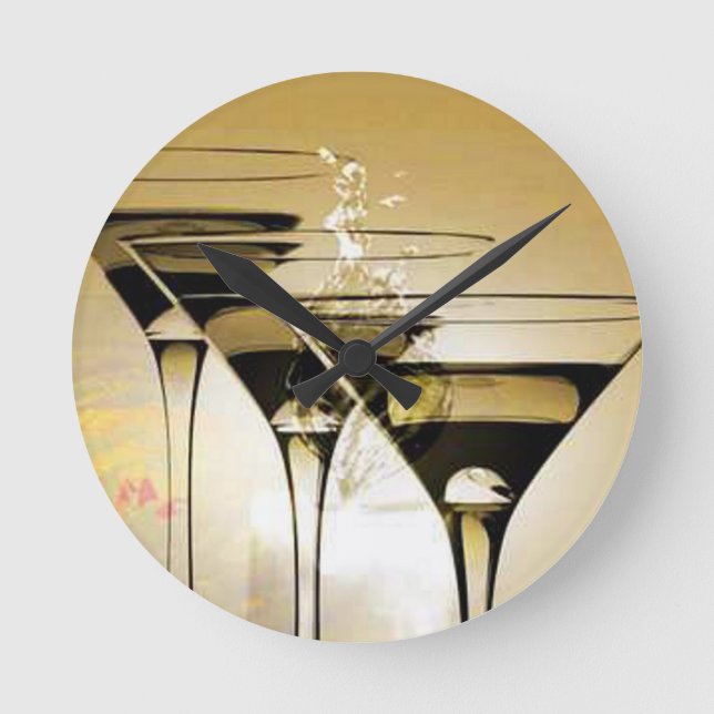 Round wall clock with glass motif (Front)