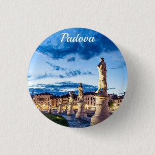 Row of illuminated statues in Padova 3 Cm Round Badge