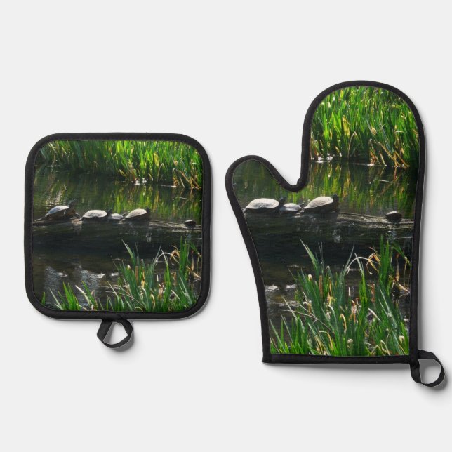 Row of Turtles Green Nature Photo Oven Mitt & Pot Holder Set (Front)