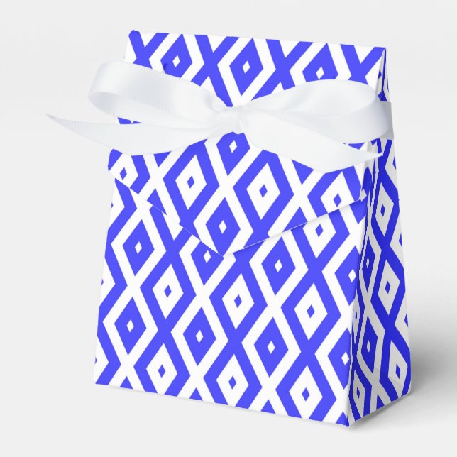 Royal blue and white diamond pattern favour box (Front Side)