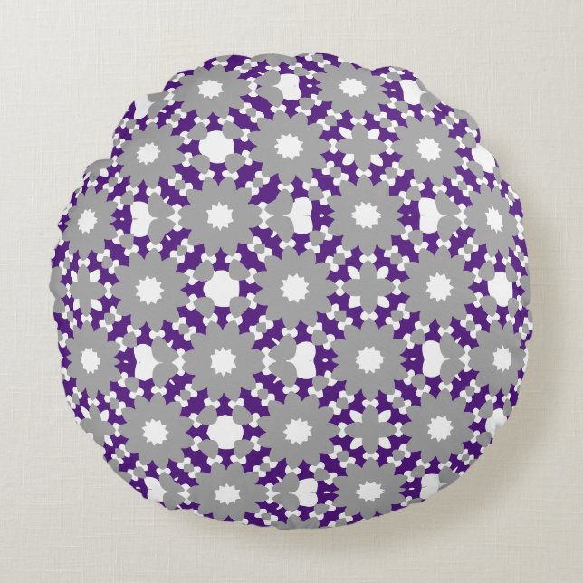 Royal Purple Grey White Connected Circles Pattern Round Cushion (Front)