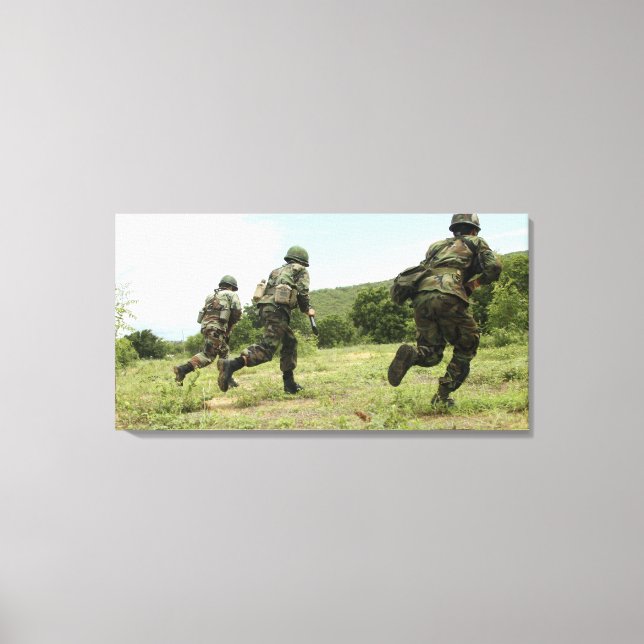 Royal Thai Marines rush forward to secure the s Canvas Print (Front)