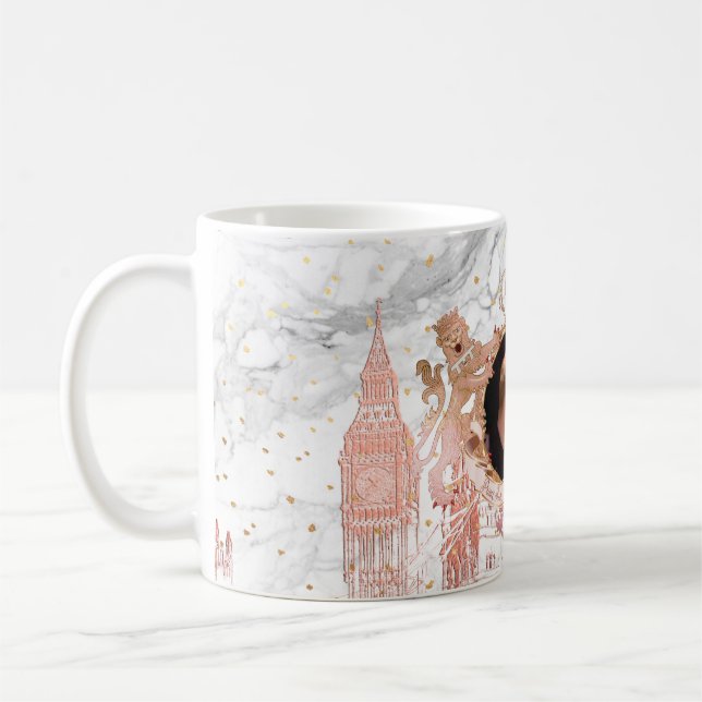 ROYAL WEDDING KISS, HARRY+MEGHAN COFFEE MUG (Left)
