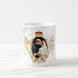 ROYAL WEDDING KISS, HARRY+MEGHAN COFFEE MUG