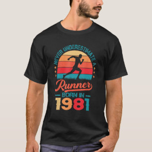 Runner born in 1981 42nd Birthday Running 42 Years T-Shirt