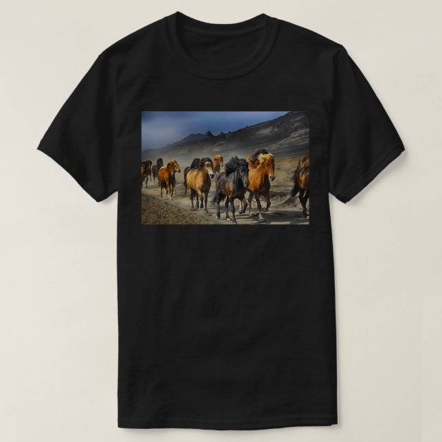 Running Horses Perfect Gift T-Shirt (Design Front)