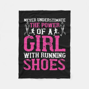 Running - Never underestimate champion Fleece Blanket