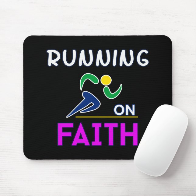 Running on Faith Christian Runner Mouse Mat (With Mouse)