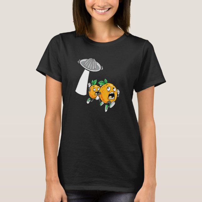 Running Oranges Flying Juicer Squeezer Orange Juic T-Shirt (Front)