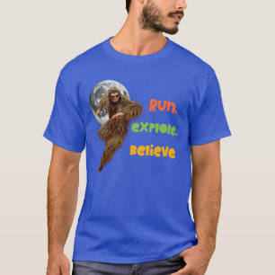 Running Sasquatch Adventure Believe Design T-Shirt