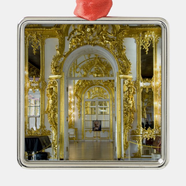 Russia, St. Petersburg, Catherine's Palace (aka 12 Metal Tree Decoration (Front)