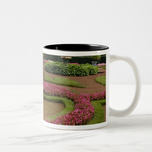 Russia, St. Petersburg, Peterhof Palace aka Two-Tone Coffee Mug (Right)