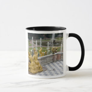 Russia, St. Petersburg, Peterhoff (aka 2 Mug