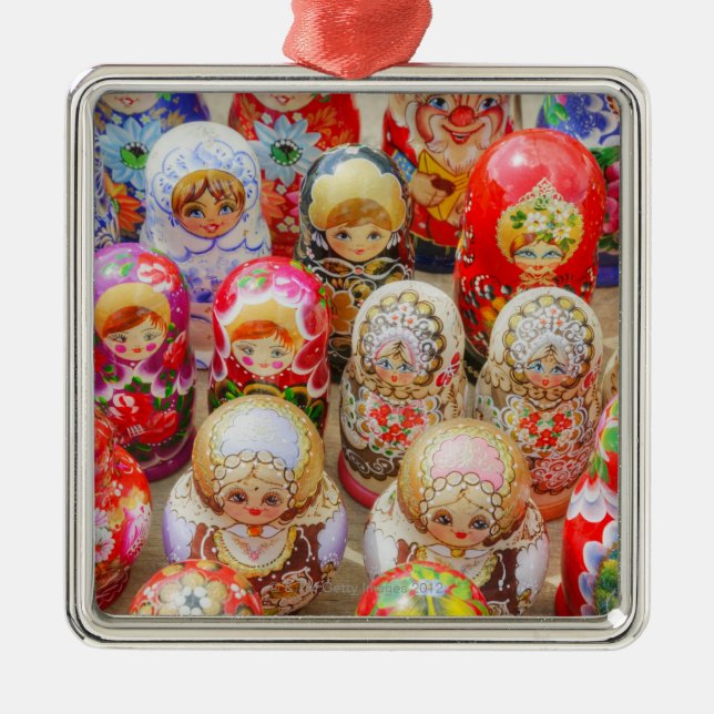 Russian Nested Dolls Metal Tree Decoration (Front)