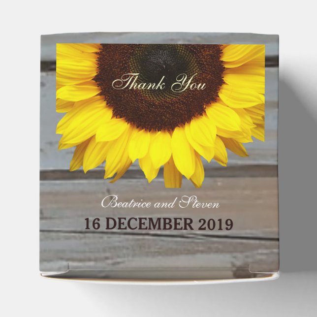 Rustic Barn Wood Sunflower Wedding Favour Box (Top)