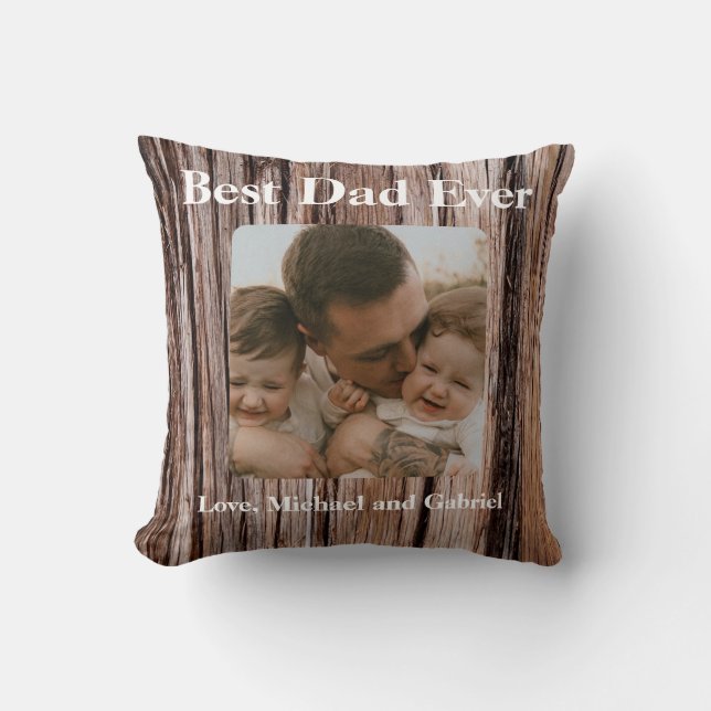 Rustic cedar bark, natural tree outdoors pattern  cushion (Front)