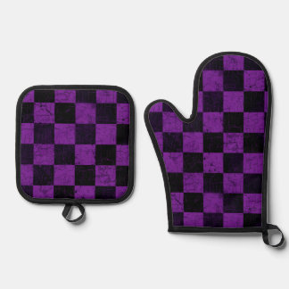 Rustic Checks, Purple and Black Oven Mitt & Pot Holder Set
