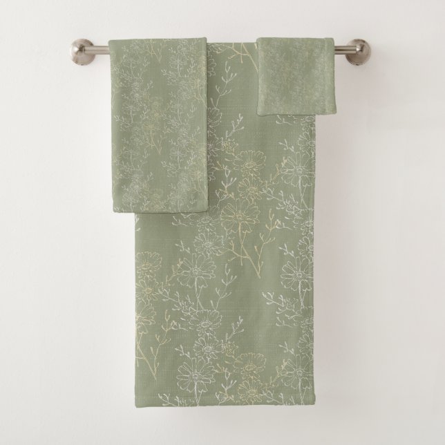  Rustic Daisies on Sage Green, Botanical Luxury  Bath Towel Set (Insitu)