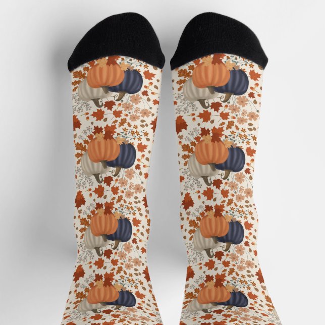 Rustic Fall Autumn Pumpkins Wildflowers Leaves Socks (Top)