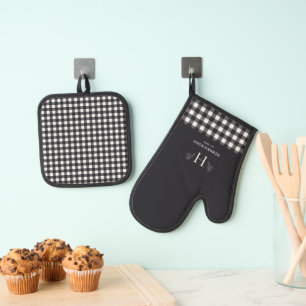 Rustic Farmhouse Family Name Monogram Oven Mitt & Pot Holder Set